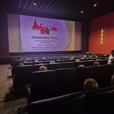 Bild vergr&ouml;&szlig;ern: Vorstellung des DemenzNetz Riesa im Filmpalast Capitol